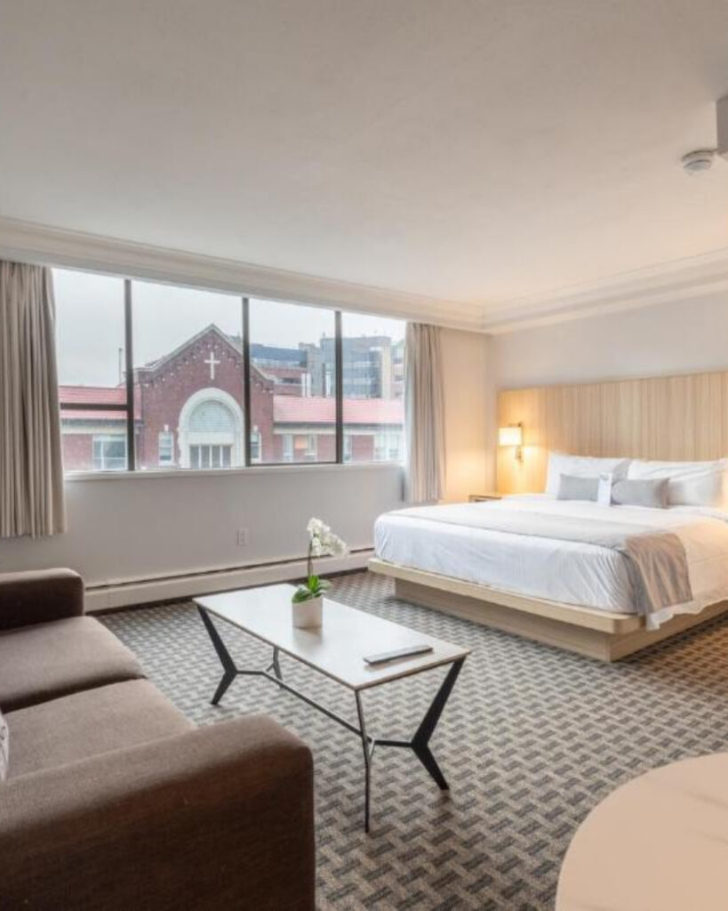 Sports Exclusive Travels - Canada - Vancouver - Century Plaza Hotel (3)